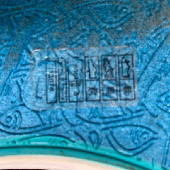 Sold!!! Blowfish Marley Slip-On Comfort Sneakers Navy Plaid Women's Size 8. - Picture 3 of 4